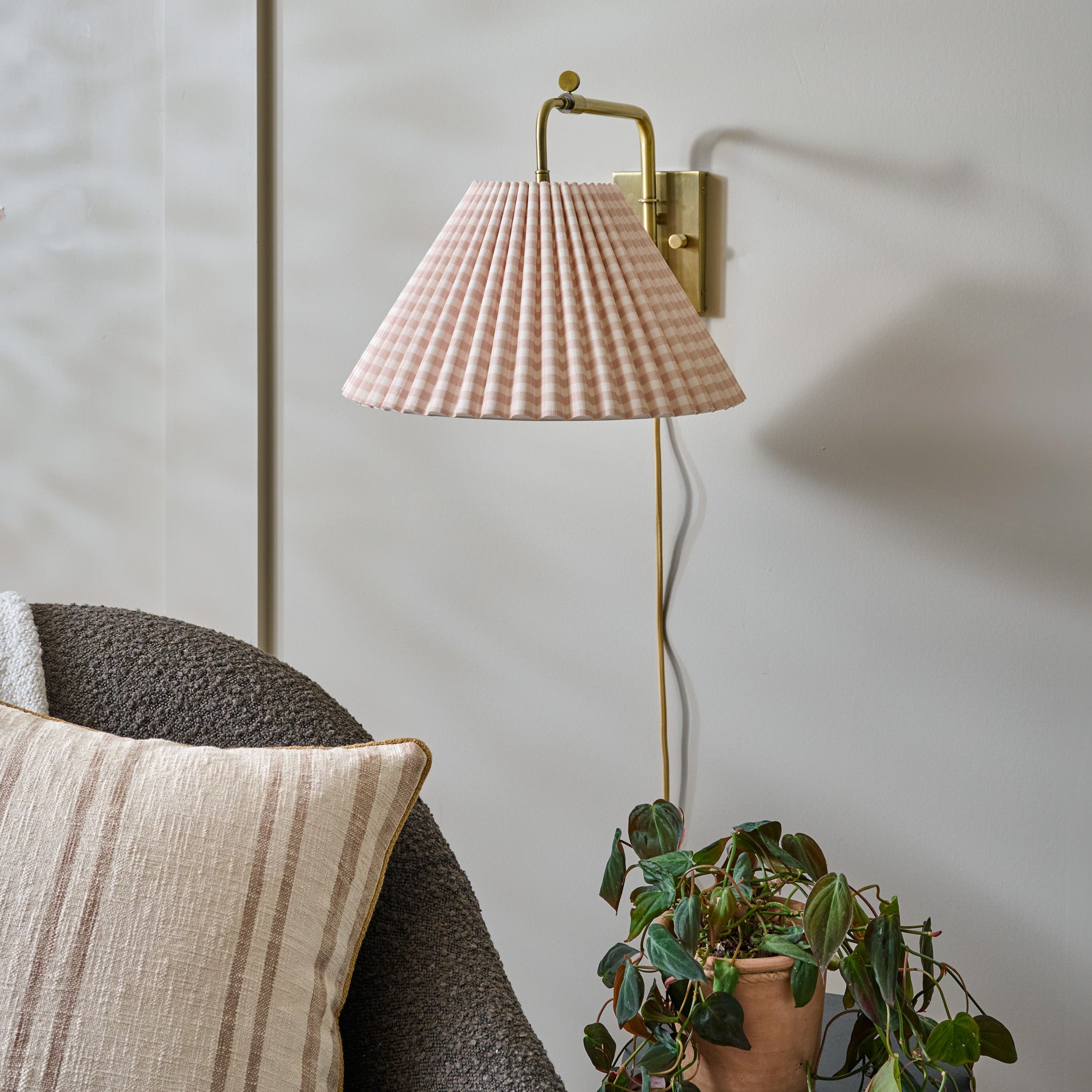 OdetteSwivelWallSconce_GinghamShadeHW_3c6e93cc-37e6-48c1-9592-de87c3cb58a0